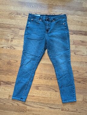 Gap True Skinny High Rise Jeans